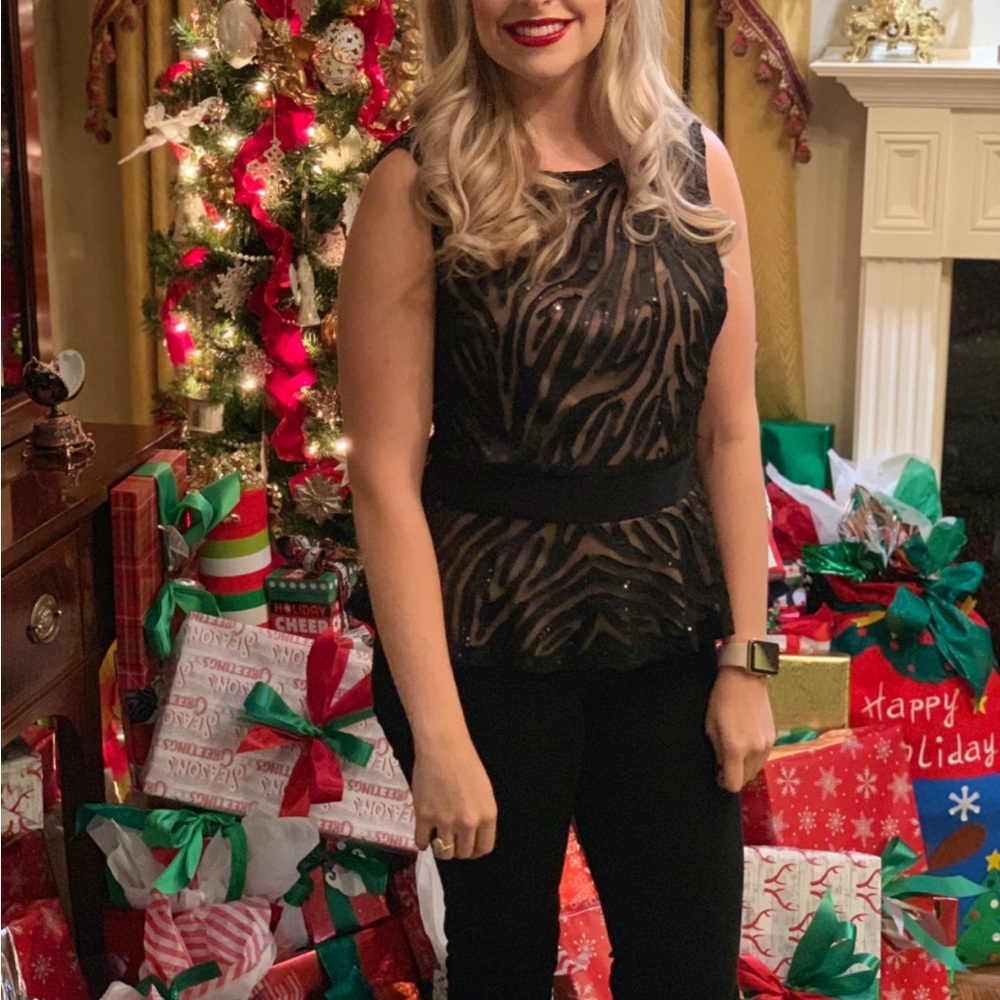 Frank Lyman Design Black and Gold Sequin Top